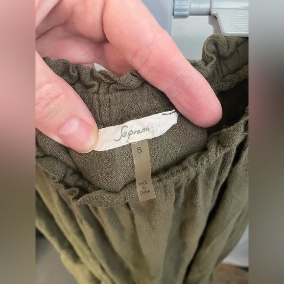 Soprano Olive Green romper‎ size small - Picture 3 of 13